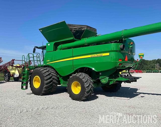Image of John Deere S780 equipment image 3