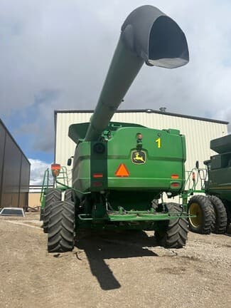 Image of John Deere S780 equipment image 3