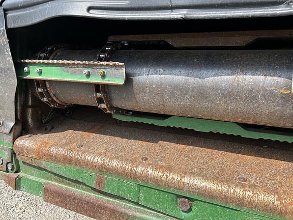 Image of John Deere S780 equipment image 2