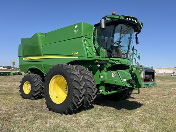Image of John Deere S780 Primary image