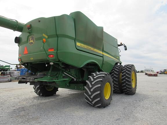 Image of John Deere S780 equipment image 4