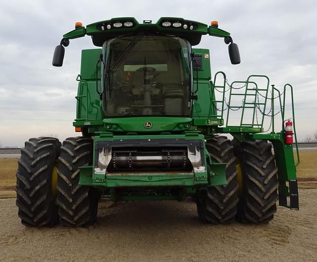 Image of John Deere S780 equipment image 3