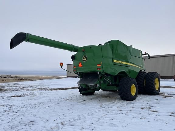 Image of John Deere S780 equipment image 3