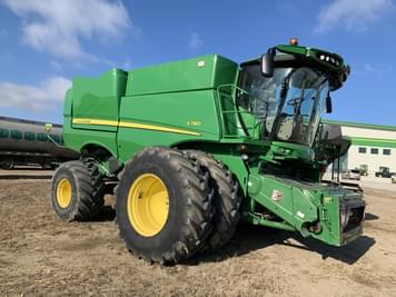 Main image John Deere S780