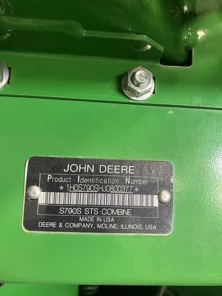 Image of John Deere S790 equipment image 4