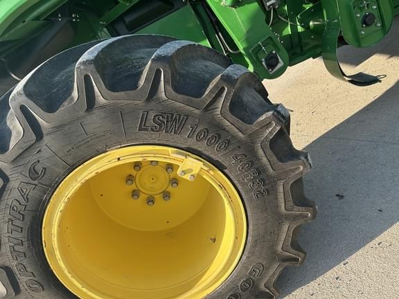 Image of John Deere S790 equipment image 3