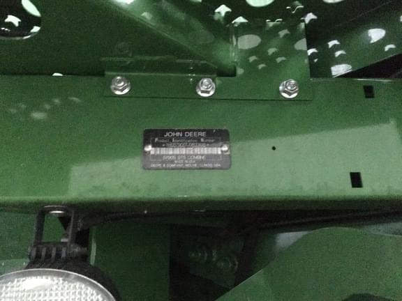 Image of John Deere S790 equipment image 2