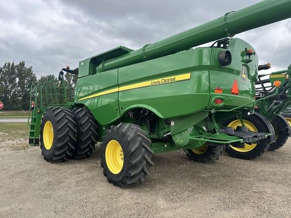 Image of John Deere S790 equipment image 3