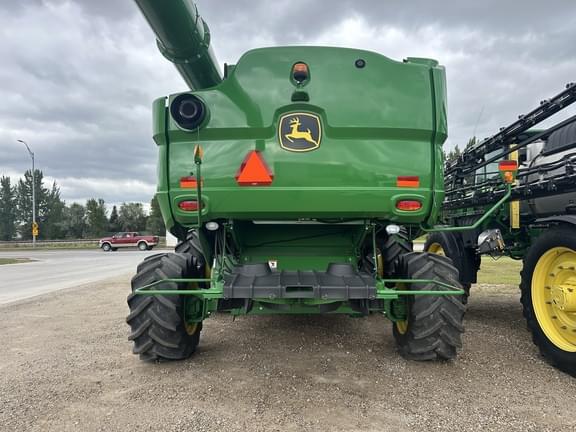 Image of John Deere S790 equipment image 4