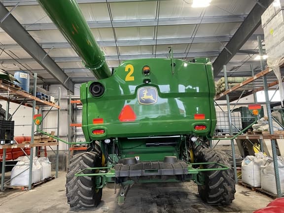 Image of John Deere S790 equipment image 4