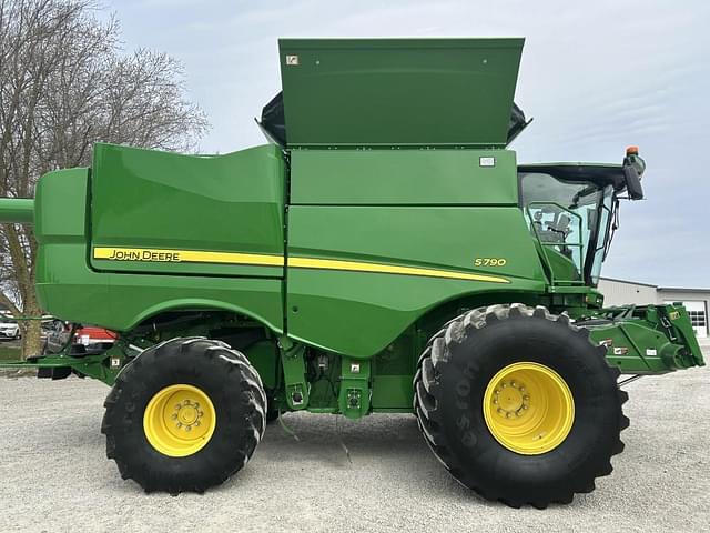 Image of John Deere S790 equipment image 3