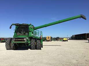 Main image John Deere S790 10