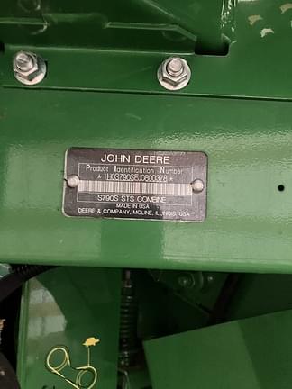 Image of John Deere S790 equipment image 4