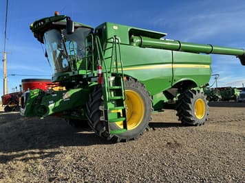 Main image John Deere S790