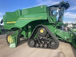 Image of John Deere S790 equipment image 1