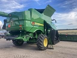 Image of John Deere S790 equipment image 2