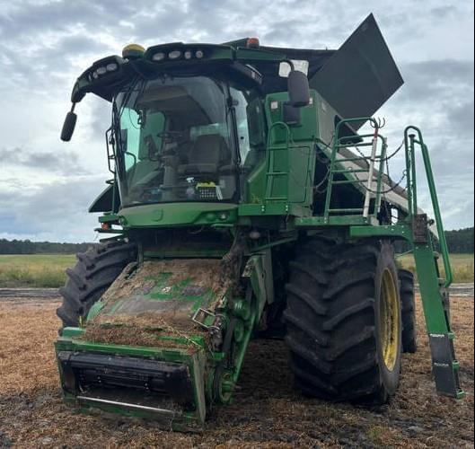 Image of John Deere S790 equipment image 4