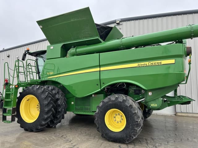 Image of John Deere S790 equipment image 4