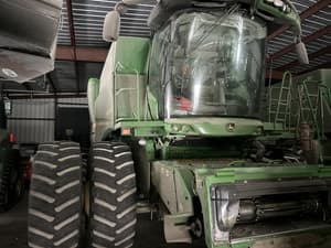 2018 John Deere S790 Image