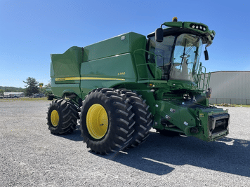 Main image John Deere S790