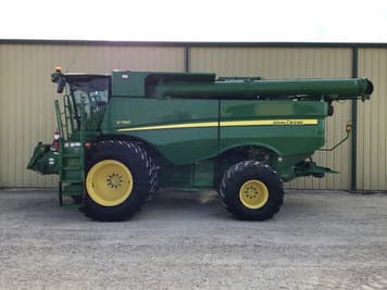 Main image John Deere S790