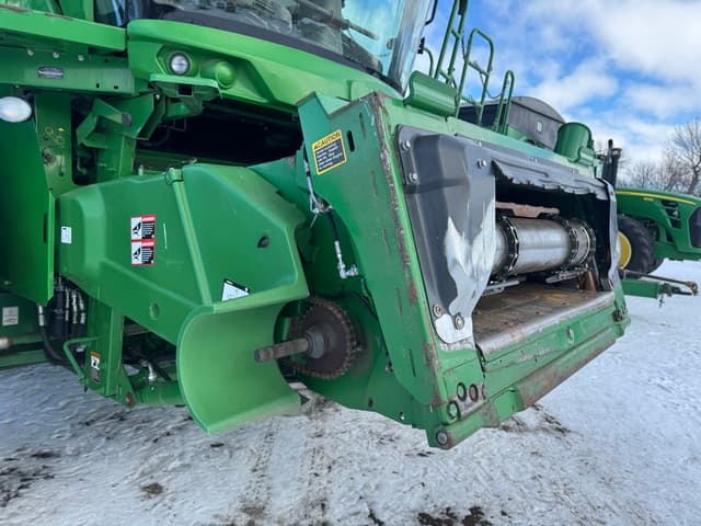 Image of John Deere S790 equipment image 4