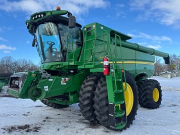 Main image John Deere S790