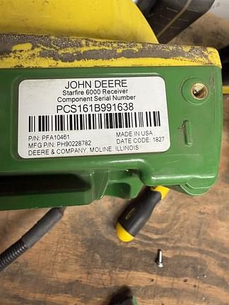 Image of John Deere StarFire 6000 equipment image 4