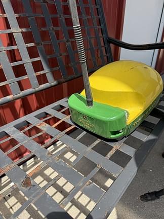 Image of John Deere StarFire 6000 Primary image