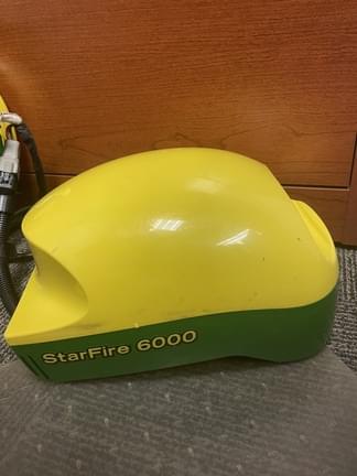 Image of John Deere StarFire 6000 Primary image