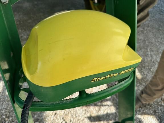 Image of John Deere StarFire 6000 Image 0