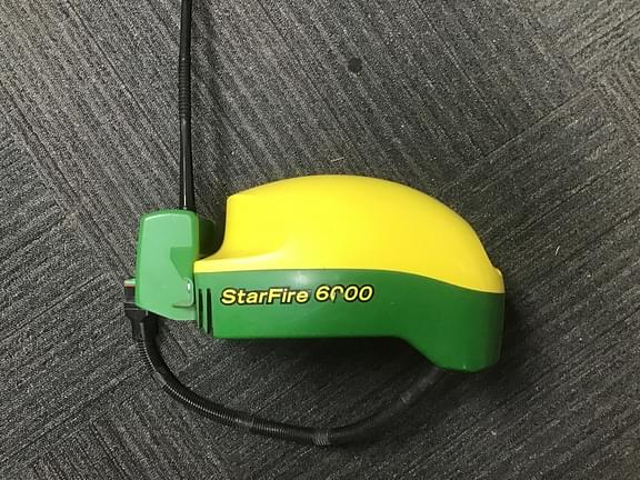 Image of John Deere StarFire 6000 Image 0