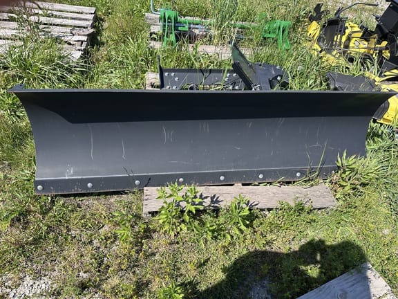 2018 John Deere 72" Front Blade Equipment Image0