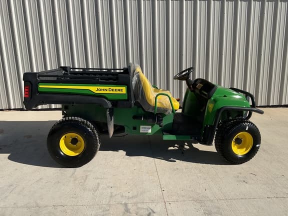 Image of John Deere Turf TX equipment image 3