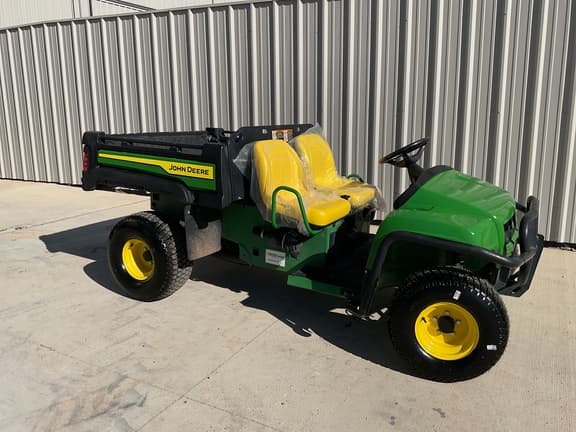 Image of John Deere Turf TX equipment image 4