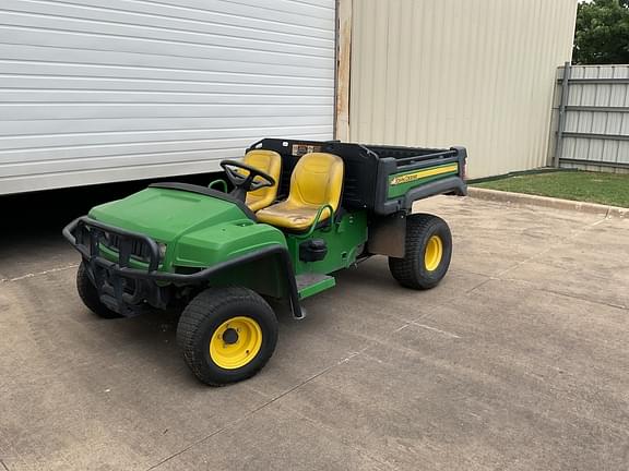Image of John Deere Turf TX equipment image 3