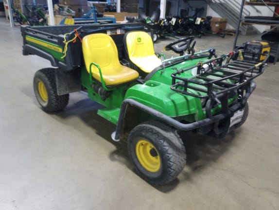 2018 John Deere Gator TX 4x2 Equipment Image0