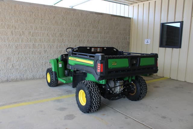 Image of John Deere Gator TX 4x2 equipment image 4