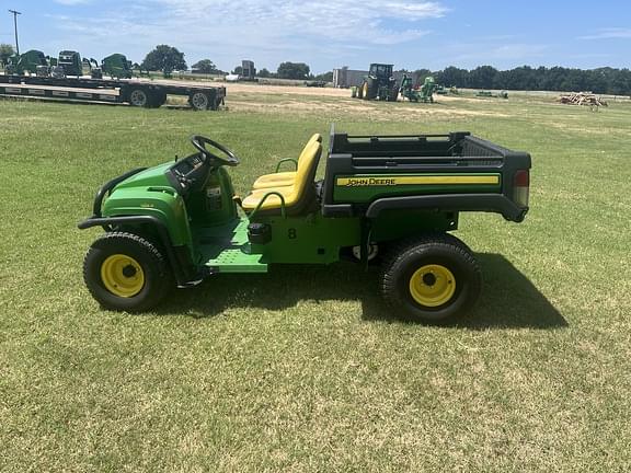 Image of John Deere Turf TX equipment image 1