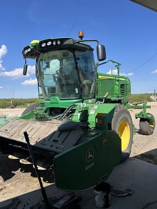 2018 John Deere W235 Equipment Image0