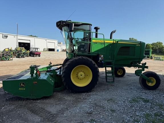 Image of John Deere W235 equipment image 4