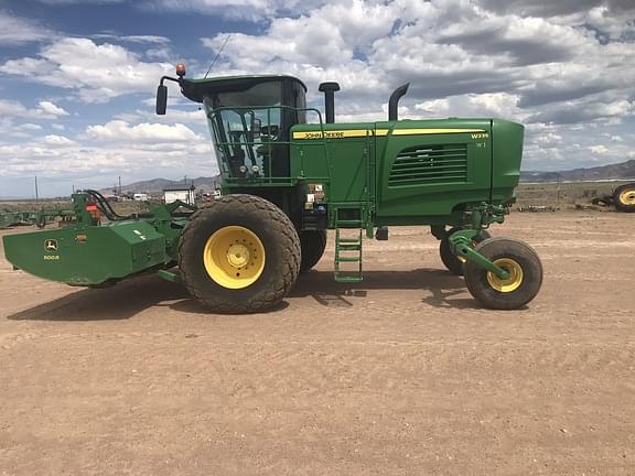 Image of John Deere W235 equipment image 1