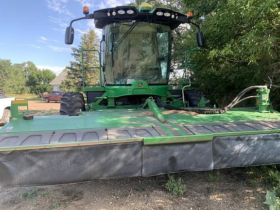 Image of John Deere W235R equipment image 1