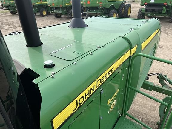 Image of John Deere W235 equipment image 4