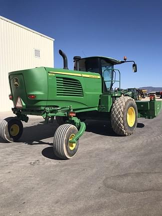 Image of John Deere W235 equipment image 4