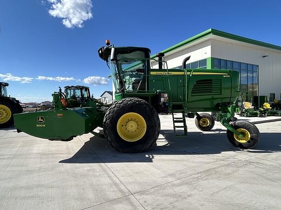 Image of John Deere W235 equipment image 1
