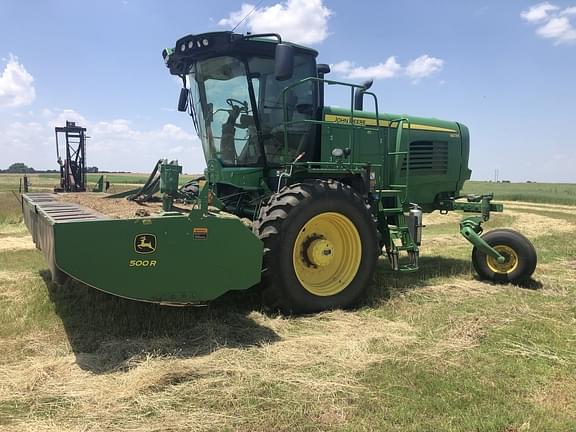 2018 John Deere W235 Equipment Image0