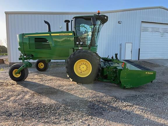 Image of John Deere W235 equipment image 1