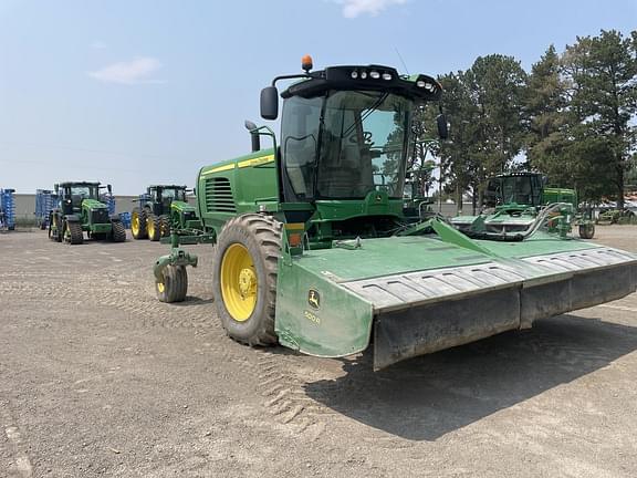 Image of John Deere W260 equipment image 1