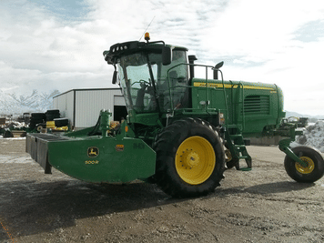 Main image John Deere W260